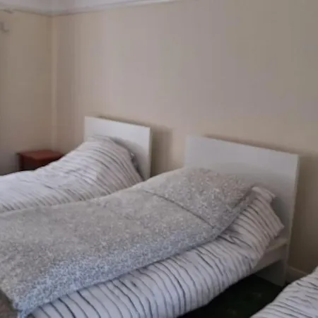 The Poachers No 1 Apartmán Bunclody